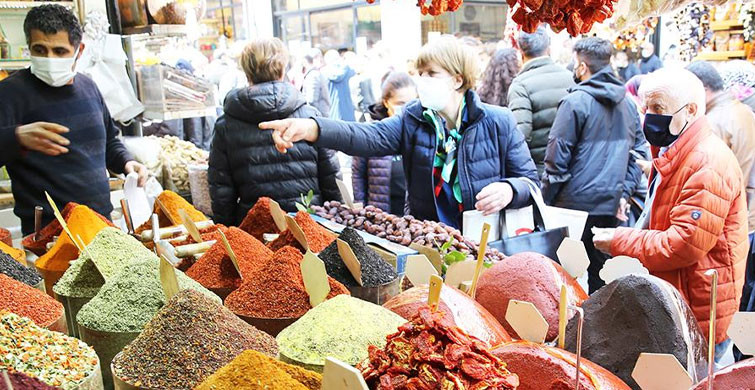 İstanbul'da İftar Telaşı Yaşandı