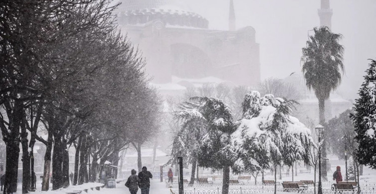 İstanbul'da karın yağacağı tarih belli oldu: Meteorolojiden uyarı geldi