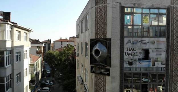İstanbul'da Tepki Çeken Tabela! Görenler Hayrete Düştü