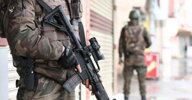 İstanbul'da Terör Operasyonu, 12 PKK'lı Yakalandı