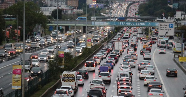 İstanbul'da Trafik Yoğunluğu Yüzde 71'e Ulaştı