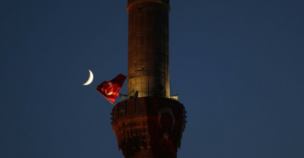 İstanbul'da Tüyleri Diken Diken Eden Görüntü