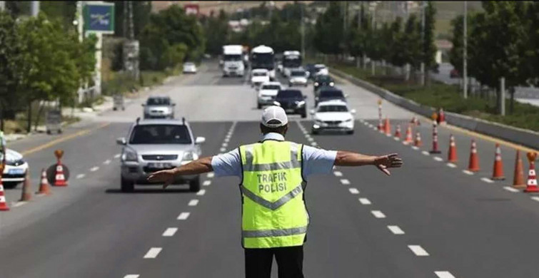 İstanbul'da yarın hangi yollar kapalı? İstanbul Valiliği'nden sürücülere kritik duyuru: Bu yollar Pazar günü kapalı olacak!