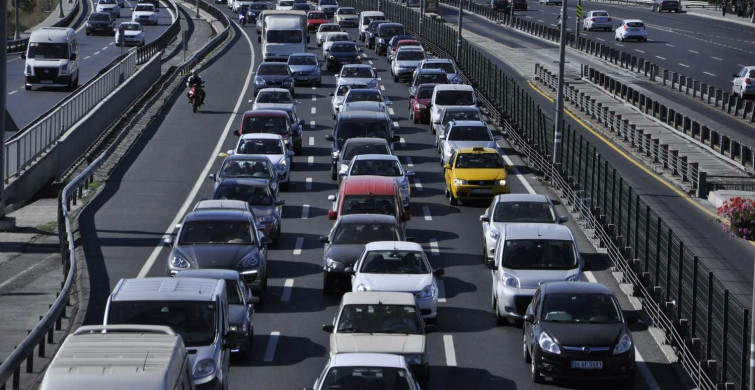 İstanbul'da yollar neden trafiğe kapalı? 15 Mayıs 2022 Pazar