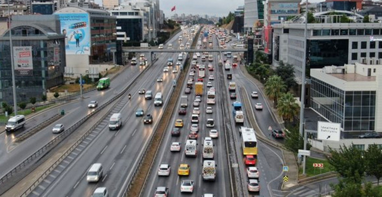 İstanbul’daki Trafik Yoğunluğu Yüzde 60'ı Geçti!