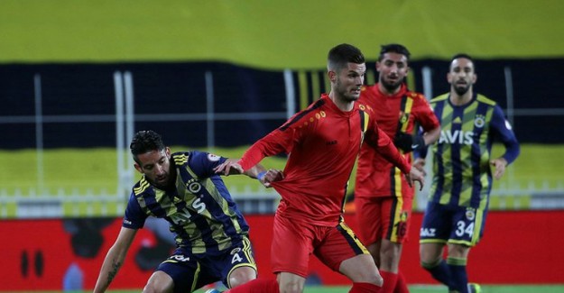 İstanbulspor - Fenerbahçe Muhtemel 11'ler
