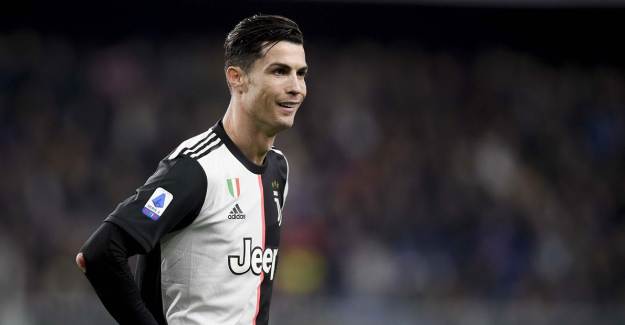 İtalya Basını: 'Ronaldo Juventus'tan Ayrılmayı Düşünüyor'