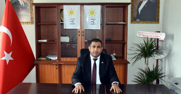 İyi Parti'den İstifa Eden İlçe Yönetimi AK Parti'ye Katıldı