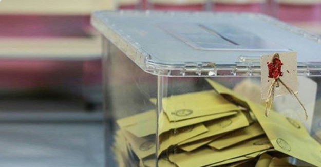 İYİ Parti'nin İtirazı Ardından Uşak'ta Oylar Yeniden Sayıldı, AK Parti Farkı Açtı