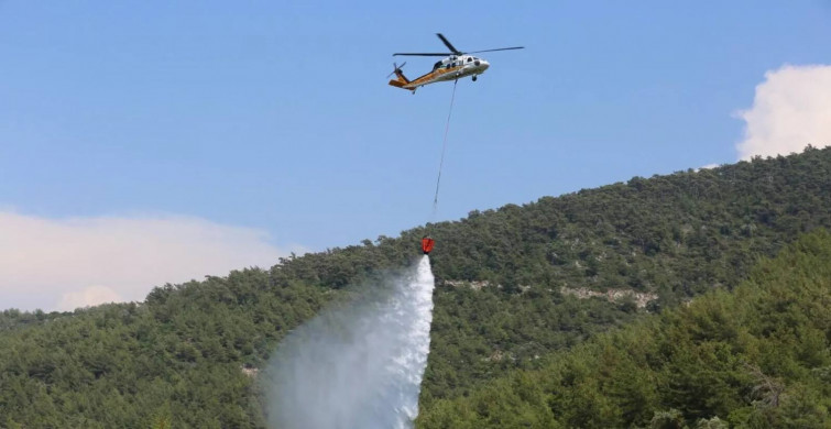 İzmir'de acı olay! Yangına müdahale etmeye çalışan helikopter düştü 3 personel hayatını kaybetti