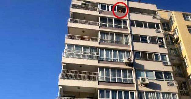 İzmir'de Alkollü Şahıs Kendisini 9'ncu Kattan Aşağı Attı