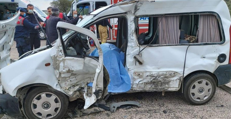 İzmir'de Trafik Kazası Yaşandı: 1 Ölü