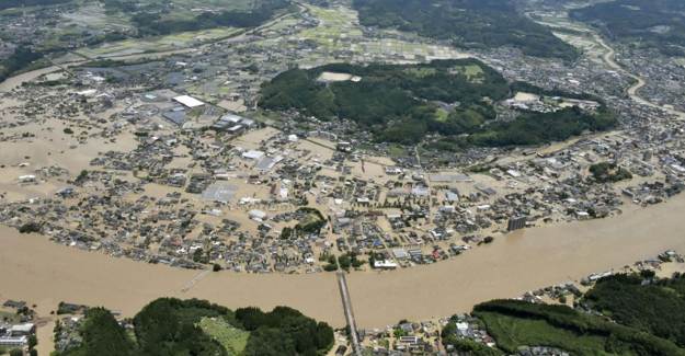 Japonya'da Sel Felaketi! Ölü Sayısı 26'ya Yükseldi