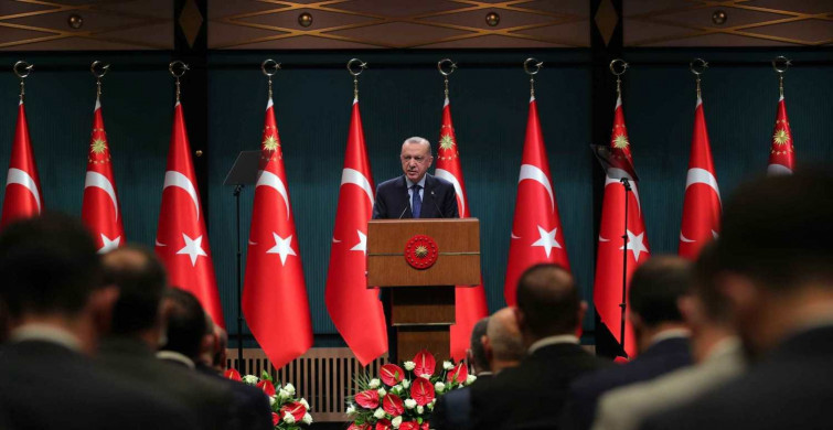 Kabine Toplantısı gençlerin yüzünü güldürdü! Cumhurbaşkanı Erdoğan'dan önemli açıklama