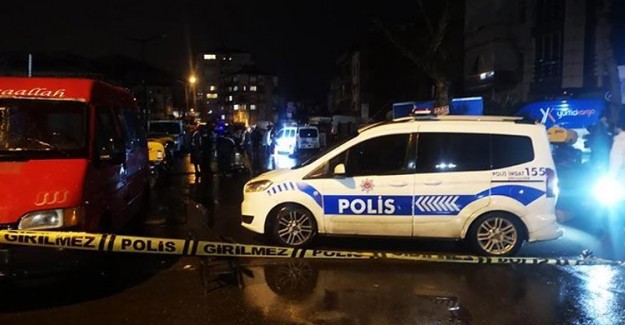 Kadıköy'de Yolda Yürüyen Bir Vatandaş Silahlı Saldırıya Uğradı!