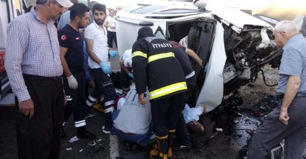 Kahramanmaraş'ta Feci Kaza, 3 Kişi Hayatını Kaybetti