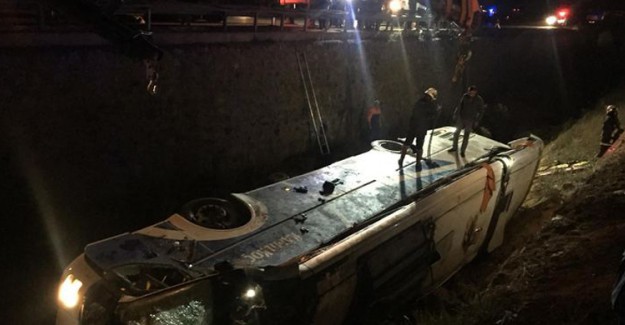 Kahramanmaraş'ta Yolcu Otobüsü Devrildi! Ölü ve Yaralılar Var