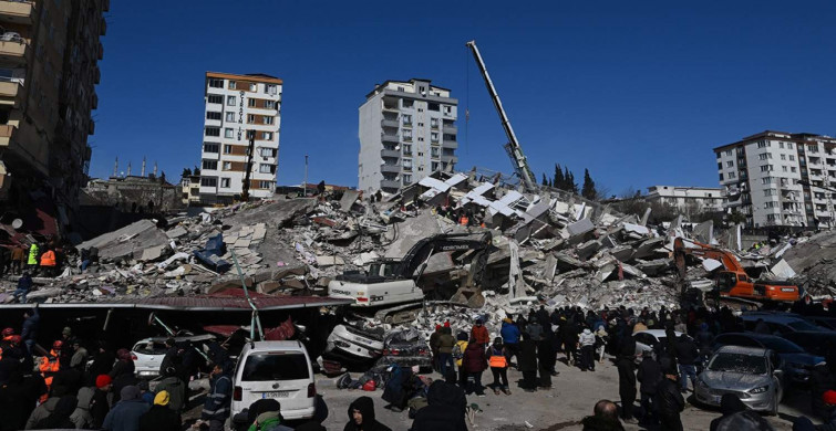 Kahramanmaraş’tan İzmir’e getirilen depremzede: Sanki 50 saniye değil de 50 gün sürdü