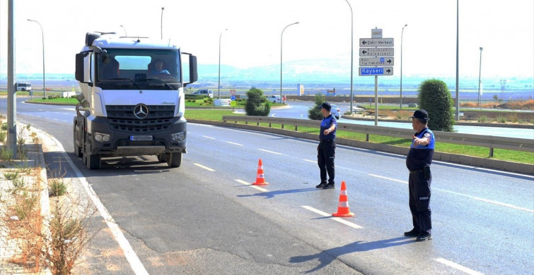 Kahramanmaraş'ta Beton Mikserine Ceza Uygulandı