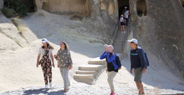 Kapadokya'yı Temmuz Ayında 393 Bin 728 Turist Gezdi
