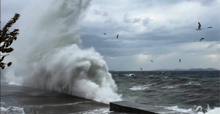 Karadeniz'e fırtına uyarısı