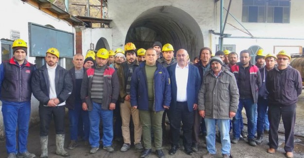 Karaman'da Maden İşçileri Maaşları Ödenmeyince İş Bıraktı