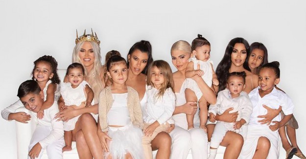 Kardashian Ailesi'nin Büyük Noel Buluşması