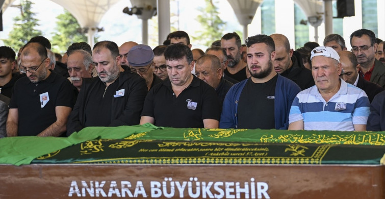 Kastamonu'da Polis Memuru Eşini Öldürdü: Cenaze Ankara'da Toprağa Verildi