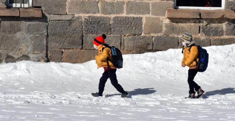 Kayseri'de okullar tatil mi? 28 Mart 2022 yarın Kayseri'de okullar tatil mi? Kayseri Valiliği son dakika açıklamaları