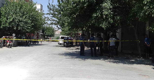 Kilis'te Silahlı Kavga Sonucunda 2 Kişi Yaralandı