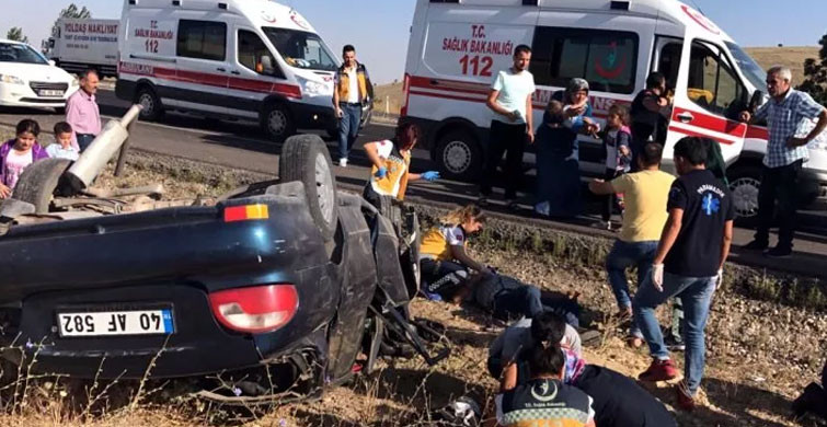 Kırşehir'de Otomobil Devrildi: 6 Yaralı
