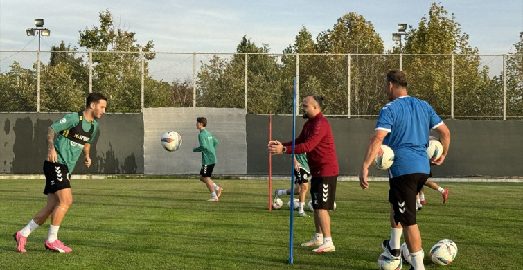 Kocaelispor'un Ümraniyespor Maçına Hazırlıkları Sürüyor