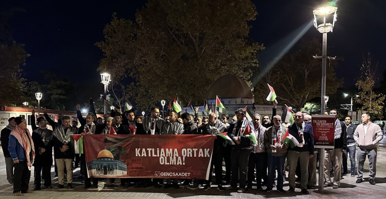 Konya'da Gençlik Kolları'ndan İsrail'e Protesto