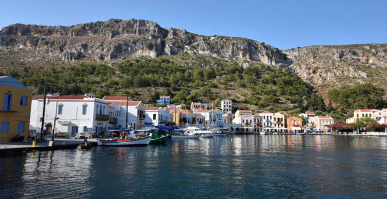 Koronavirüs Kısıtlamalarından Etkilenen Yunan Adası Meis, Türklerin Gelişini Dört Gözle Bekliyor