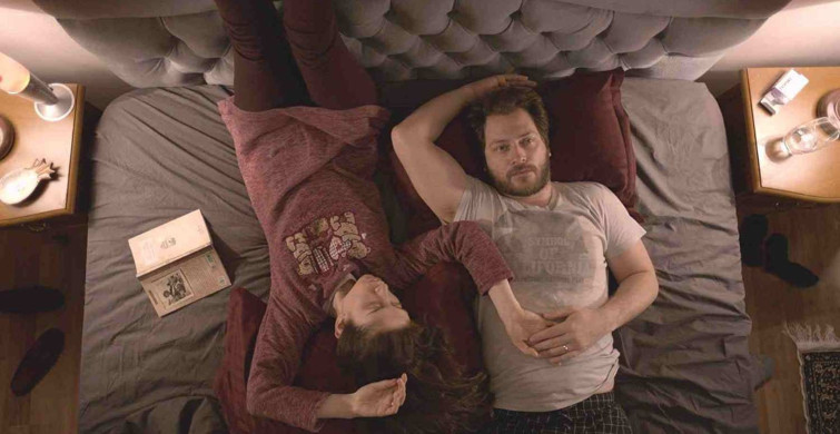 Küçük Şeyler film konusu ve oyuncuları
