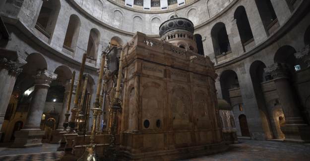 Kudüs'te Koronavirüs Nedeniyle Kilise İbadete Kapatıldı