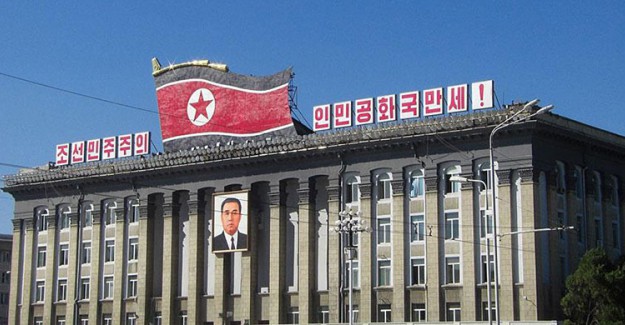 Kuzey Kore 3 ABD Vatandaşını Serbest Bırakıyor