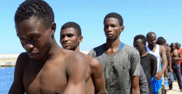 Libya AB Tarafından Önerilen Göçmen Merkezlerini Reddetti