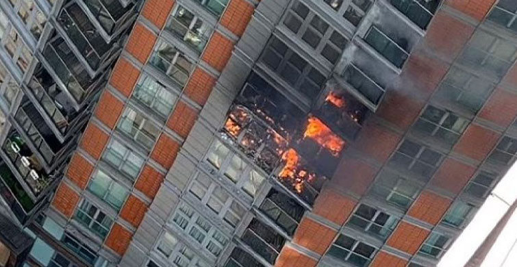 Londra’da 43 Katlı Apartmanda Yangın Meydana Geldi