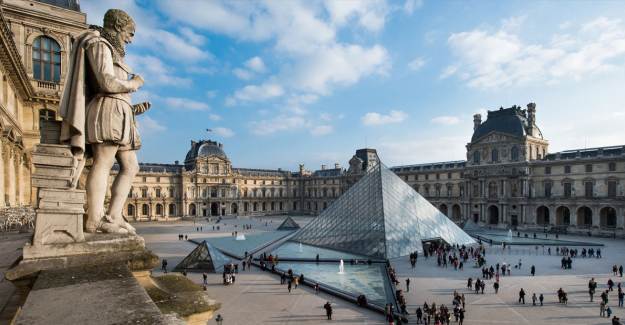 Louvre Müzesi’ne Dijitalde İlgi Yoğun