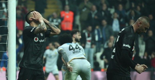 Maç Sonucu: Beşiktaş: 0 - Yeni Malatyaspor: 2