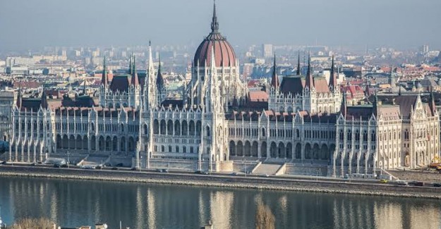 Macaristan'a Gideceklere Son Dakika Uyarısı! 