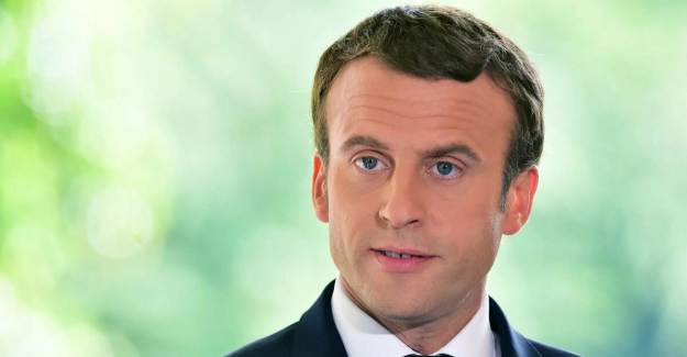 Macron'dan Açıklama: Lübnan'ın İç İşlerine Karışmak Zorundayız