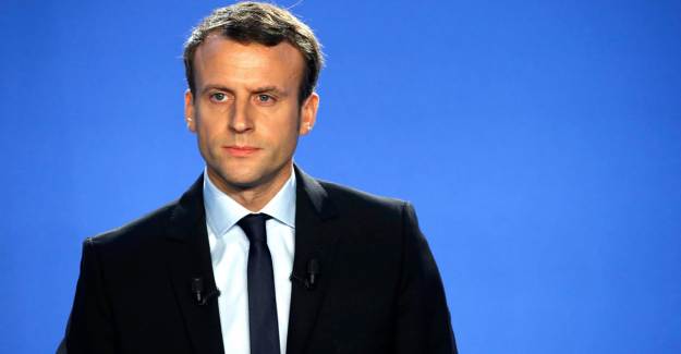 Macron'dan 'Karikatürlerden Vazgeçmeyeceğiz' Açıklaması