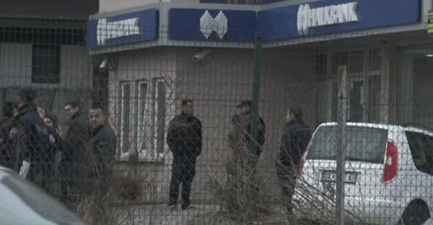 Makedonya'da Halkbank'a Silahlı Soygun Düzenlendi