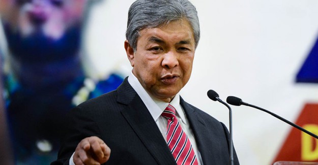 Malezya Başbakanı 45 Suçtan Yargılandı