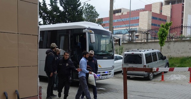 Manisa'da DEAŞ Operasyonu: 5 Kişi Tutuklandı