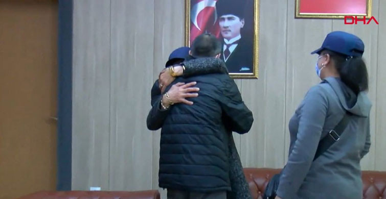 Mardin'de 2 Aile PKK'nın Elindem Kaçan Evlatlarına Sarıldı