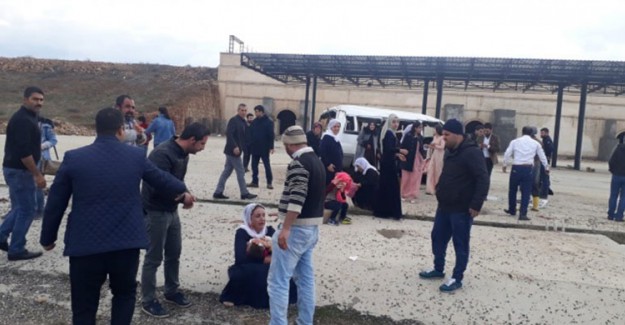 Mardin'de Minibüs Devrildi: 3 Ölü 14 Yaralı