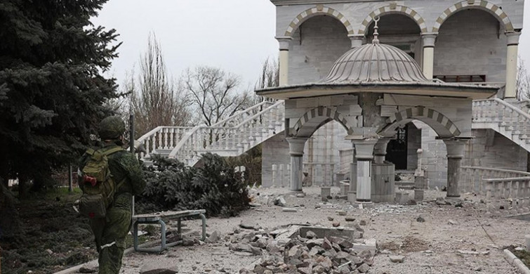 Mariupol'deki Türk camisi çatışmalar sırasında hasar gördü